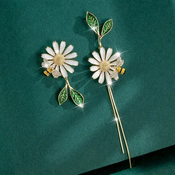 Kórejský Roztomilý Daisy Sun Flower Stud Náušnice Dlhý Strapec Bee Motýľ Zirkón Asymetrické Náušnice pre Ženy, Dievča Strany Šperky